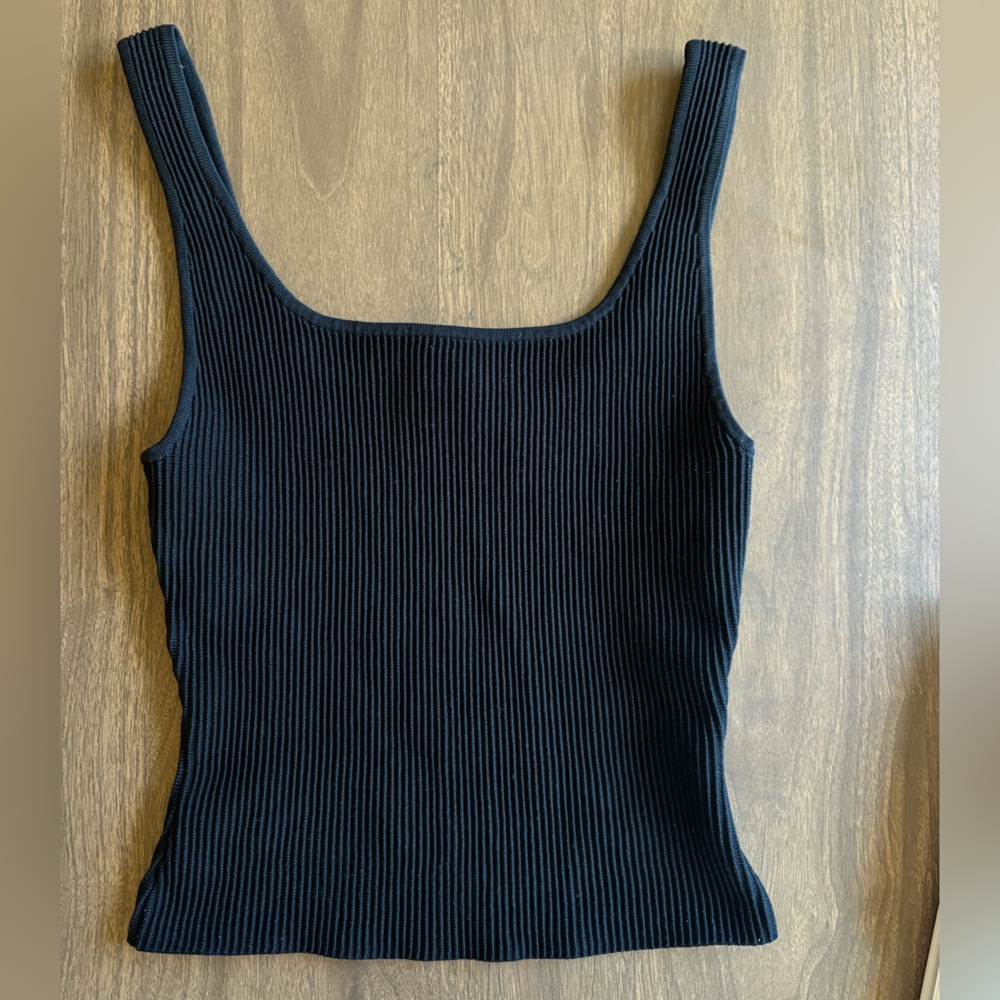 Babaton Sculpt Knit Square Neck Tank